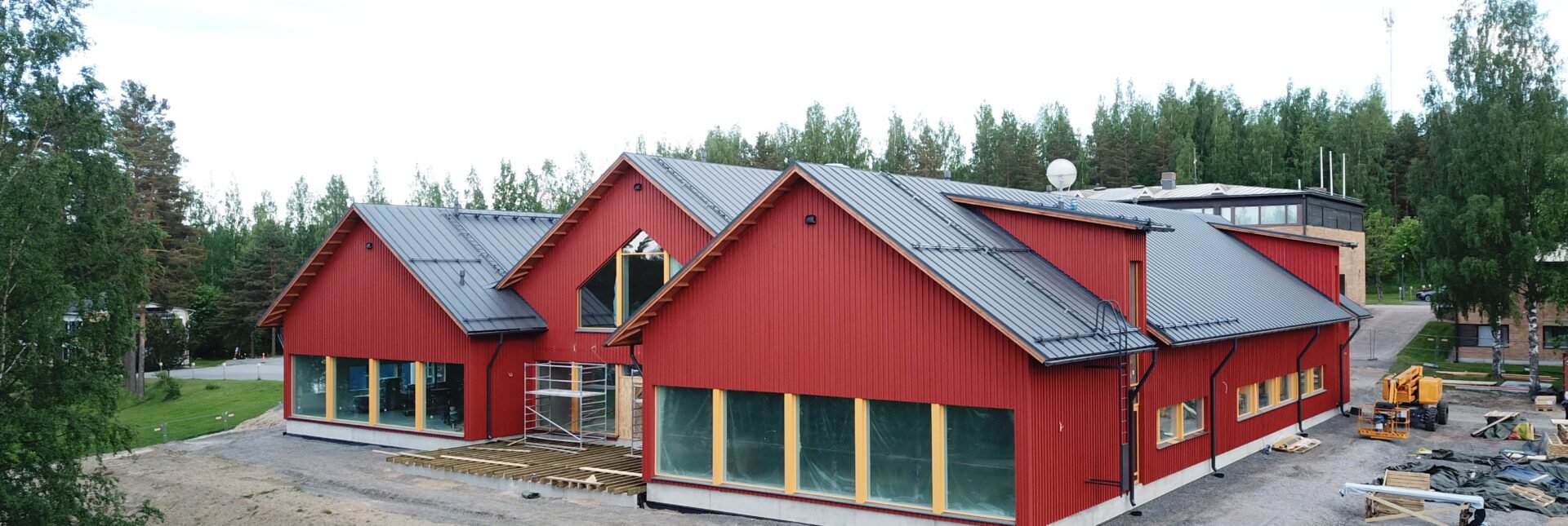 alkio-opisto-tahtiniemen-helmi-1-1920x645